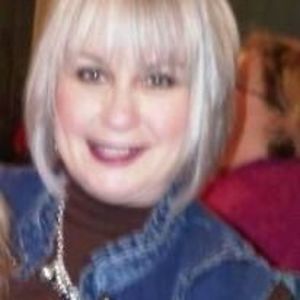 Meet your Posher, Elaine